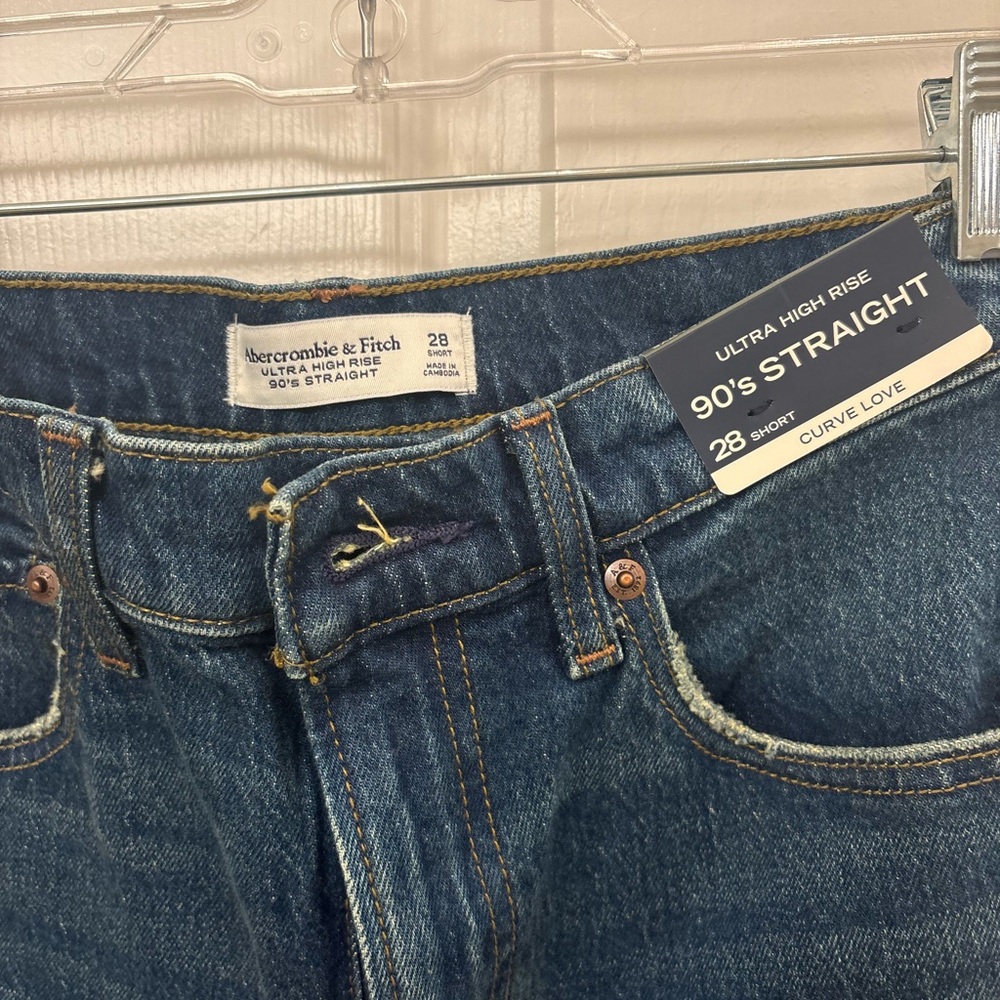 Abercrombie & Fitch Women's High Rise 90's Straight Jeans - Dark Blue Denim